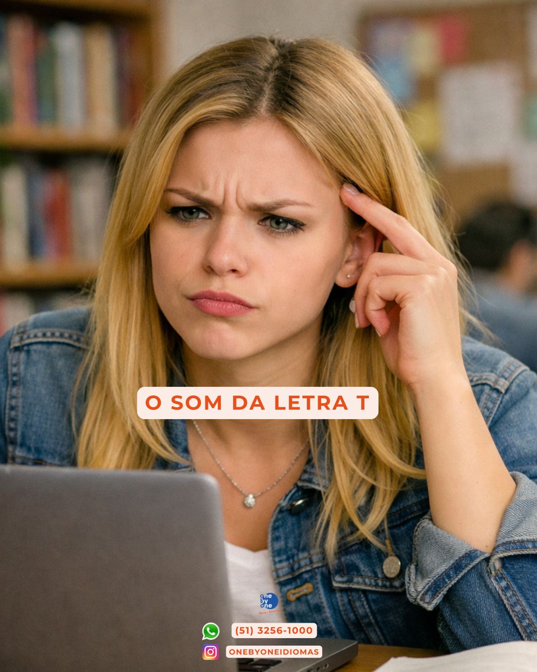 Imagem com garota loira pensativa.